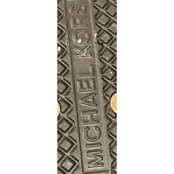 NWOT Michael Kors Women's Signature MK LOGO Flip Flop Sandals Size 6M - Picture 4 of 6